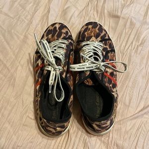 Juicy couture leopard print tennis shoes used in good condition